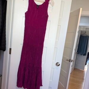 Eileen Fisher Crushed Silk Sleeveless Magenta Maxi Dress - Large